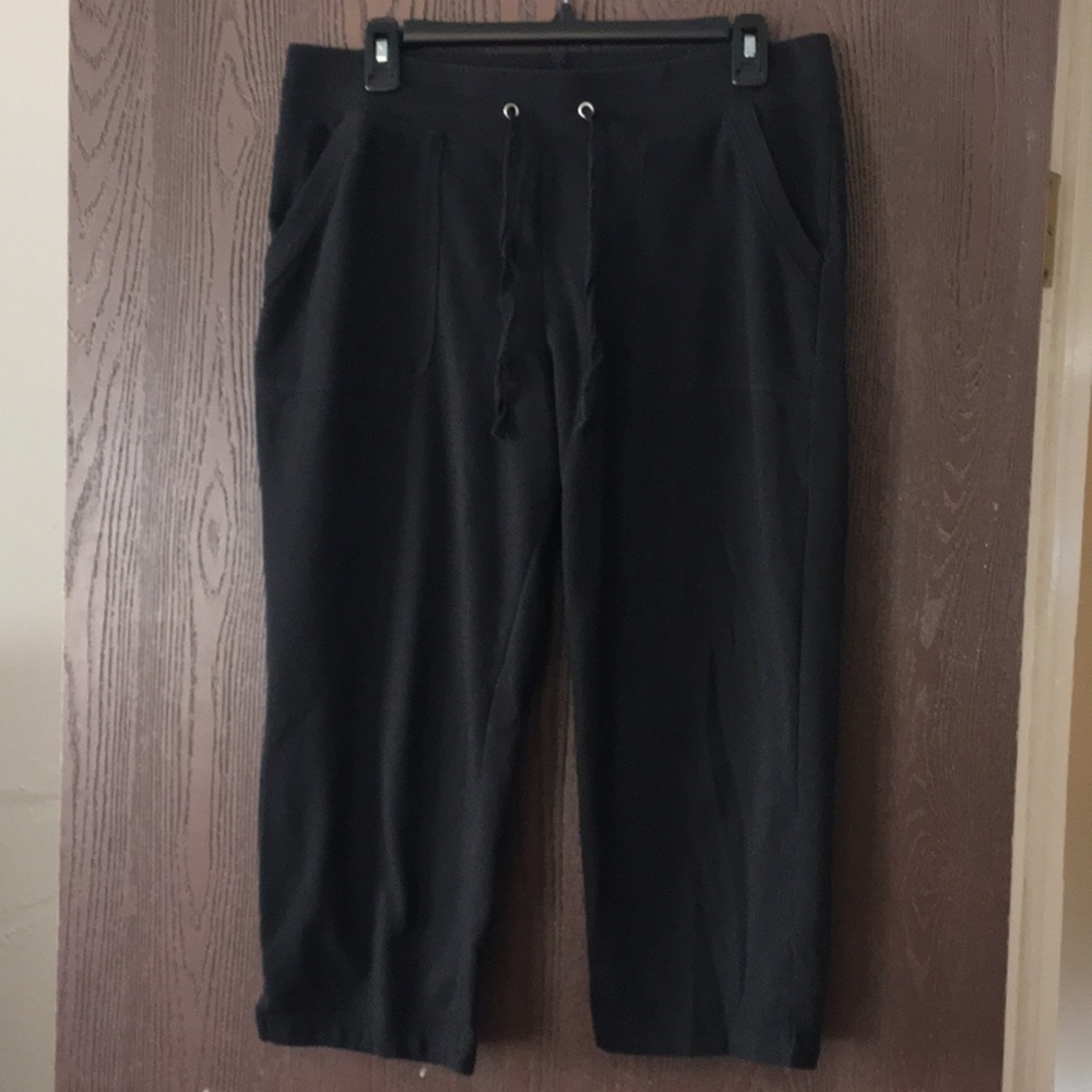 Capri-Length Sweatpants